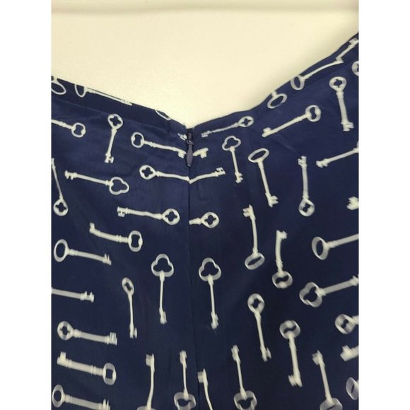 Banana Republic Womens Mini Skirt Size 8 Navy Blue Key Print Flare A-Line Fluted - Picture 3 of 6